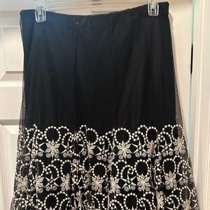 Style & Co Black & Off White Skirt